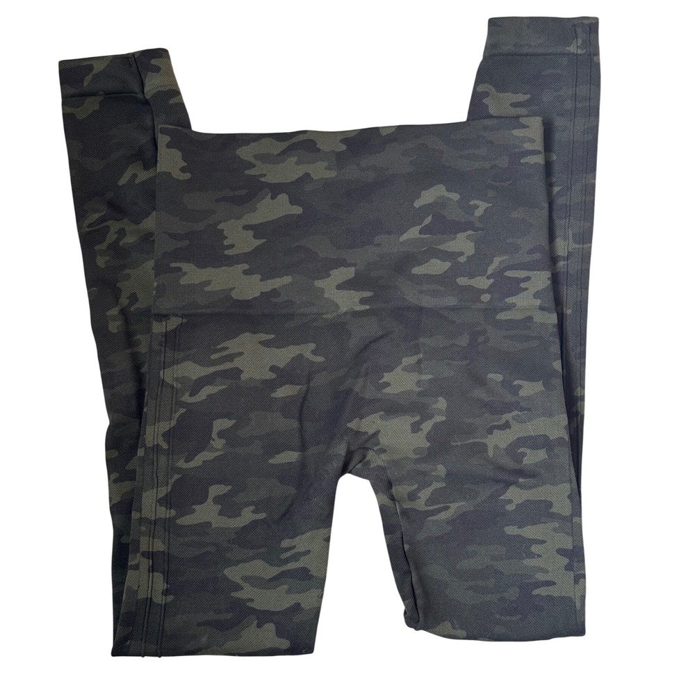 Spanx Look At Me Now Seamless Leggings Green Camo High Waist Small S/P Yoga Pant
